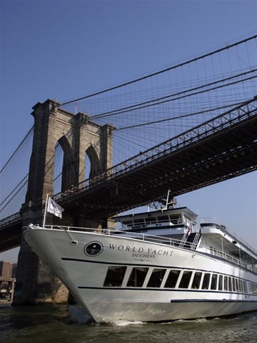 World Yacht Elegant Dinner Cruise